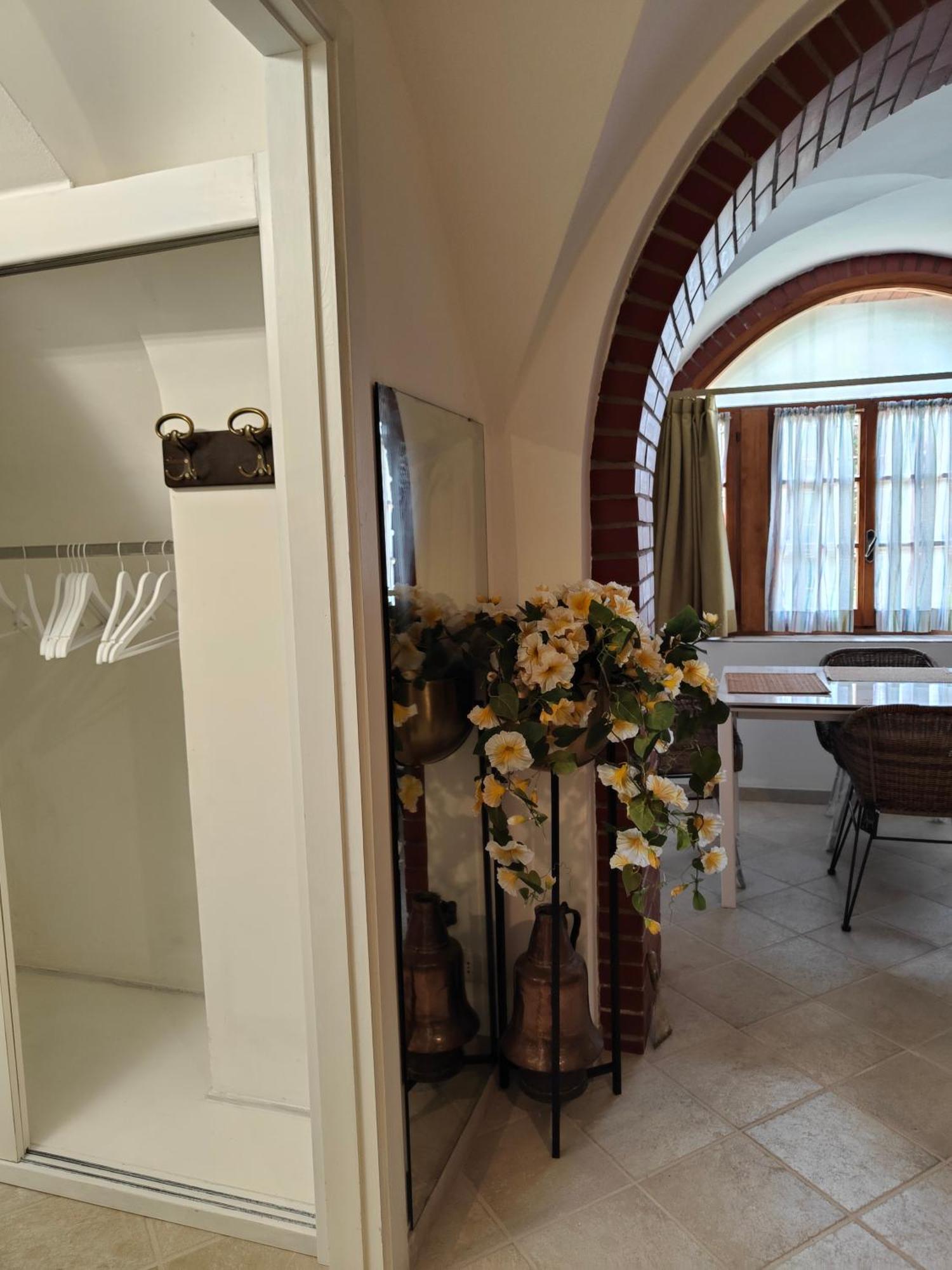Piano Terra Centrale Vicino Al Mare Riva Ligure Ngoại thất bức ảnh